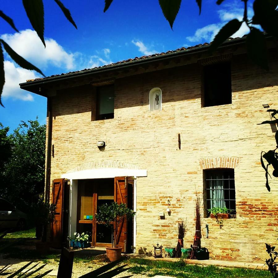 Corte Di Maggio B&B Country House Имола Экстерьер фото